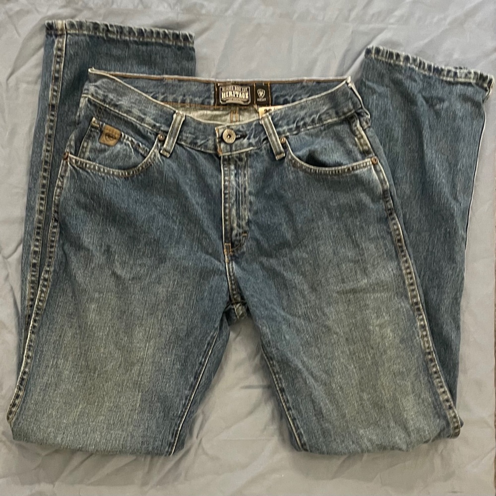 Size 30/35 ARIAT Heritage Jeans Relaxed Boot Cut